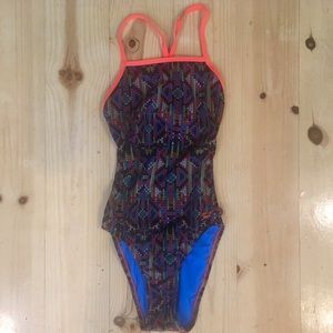 Speedo endurance lite one-piece swimsuit - size 28